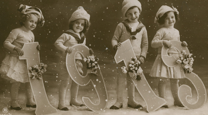 New Year greetings postcard, sent in 1913 (b/w photo), French Photographer, (20th century)