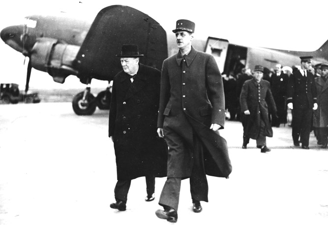  Charles de Gaulle welcoming Winston Churchill to Paris, 11th November 1944 (b/w photo) 