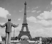 Eiffel Tower / Bridgeman Footage