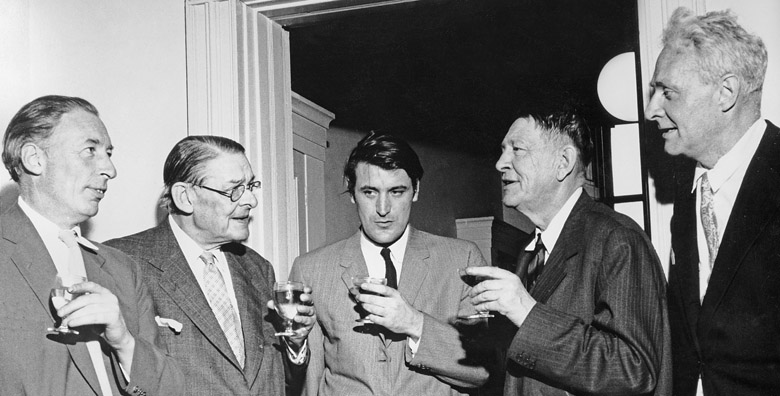The Faber Poets. Louis McNeice, T.S. Eliot, Ted Hughes, W.H.Auden, Stephen Spender, 1960 (photo) Photo © Mark Gerson